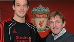 Andy Carroll bị “ép” đến Liverpool